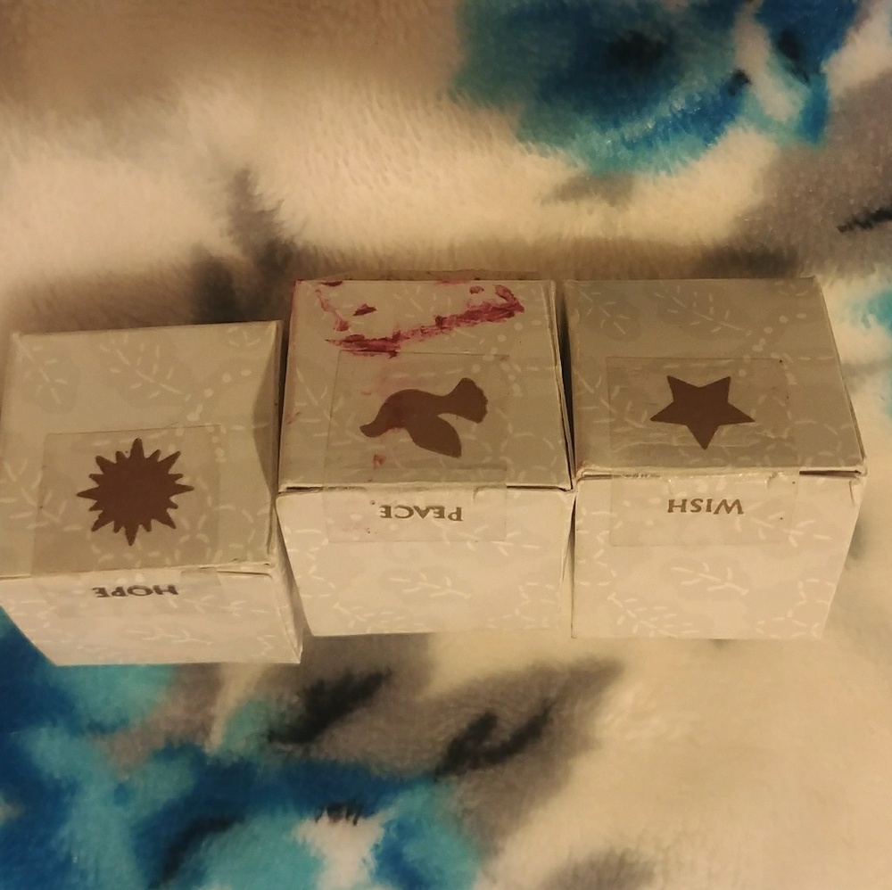*4 for$10*Wishing stones